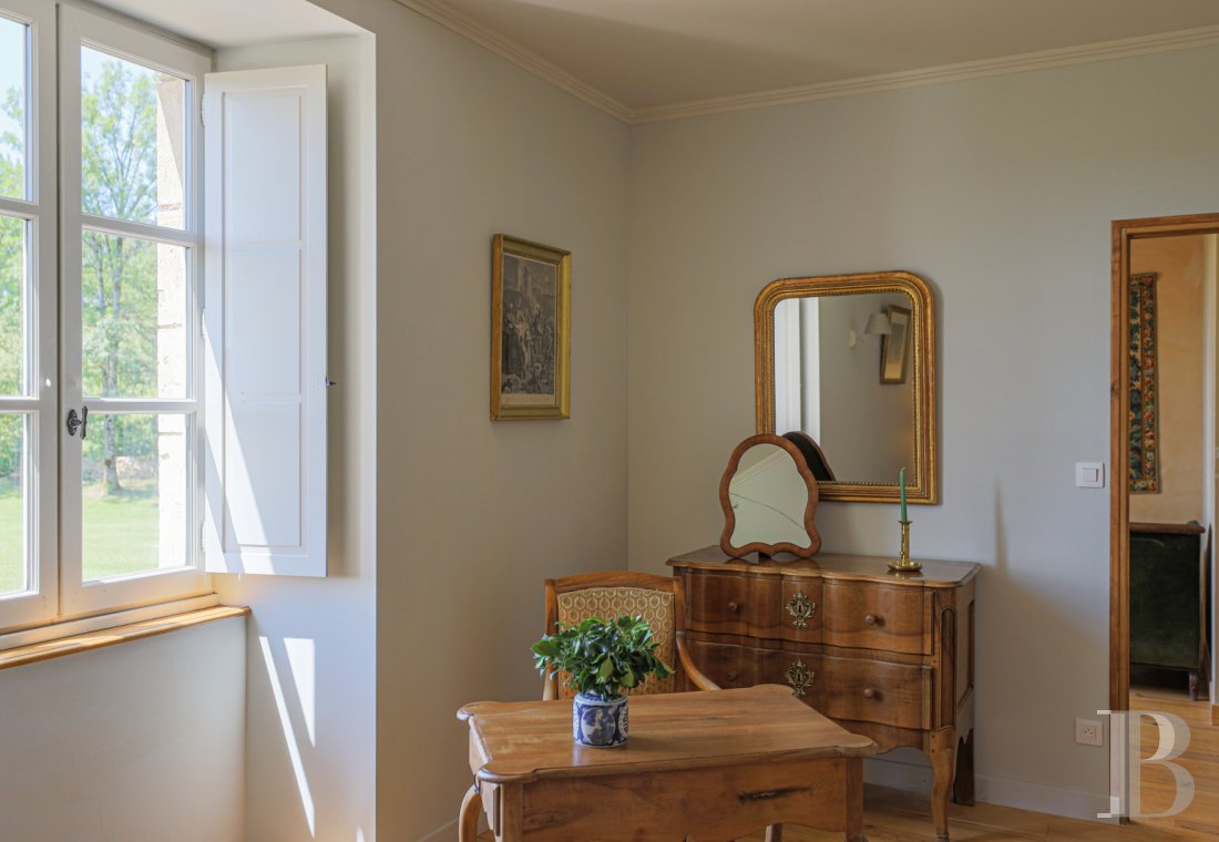 A well preserved and fully restored family chateau in Castanet, Tarn-et-Garonne - photo  n°23